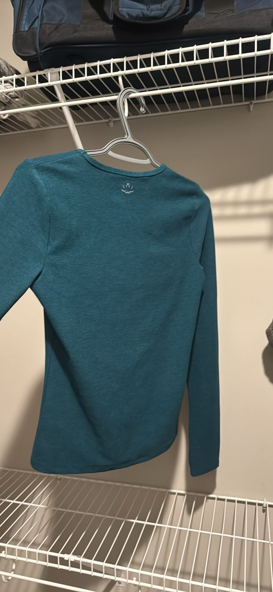 Beyond Yoga Women's Long Sleeve Crewneck Performance T-Shirt 3