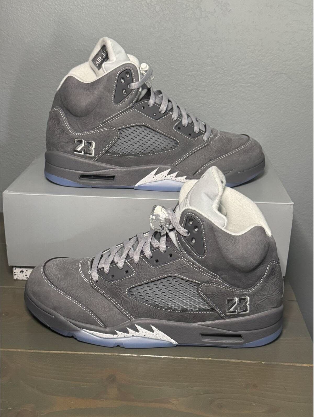 Air Jordan 5 Retro SE 'Wolf Grey' Basketball Shoes 2