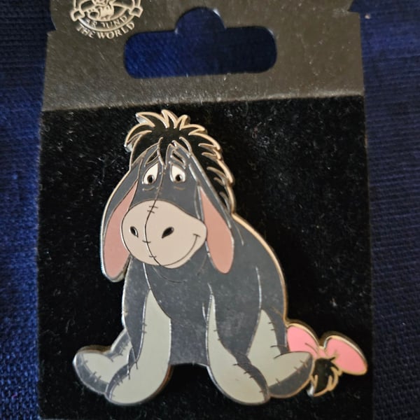 Disney Winnie the Pooh Eeyore Sitting Pin (2007)