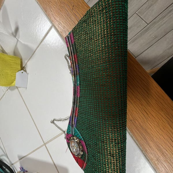 Vintage Embellished Green Evening Clutch Handbag with Jeweled Accents