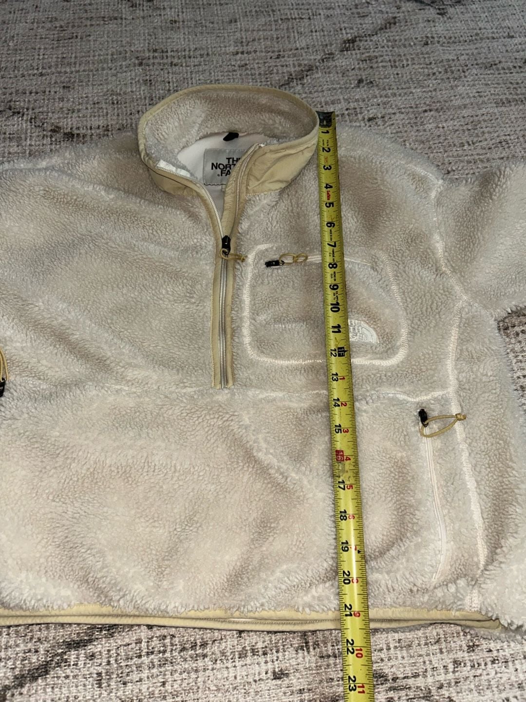 The North Face Women's Extreme Pile 1/2 Zip Fleece Pullover in Gardenia White 5