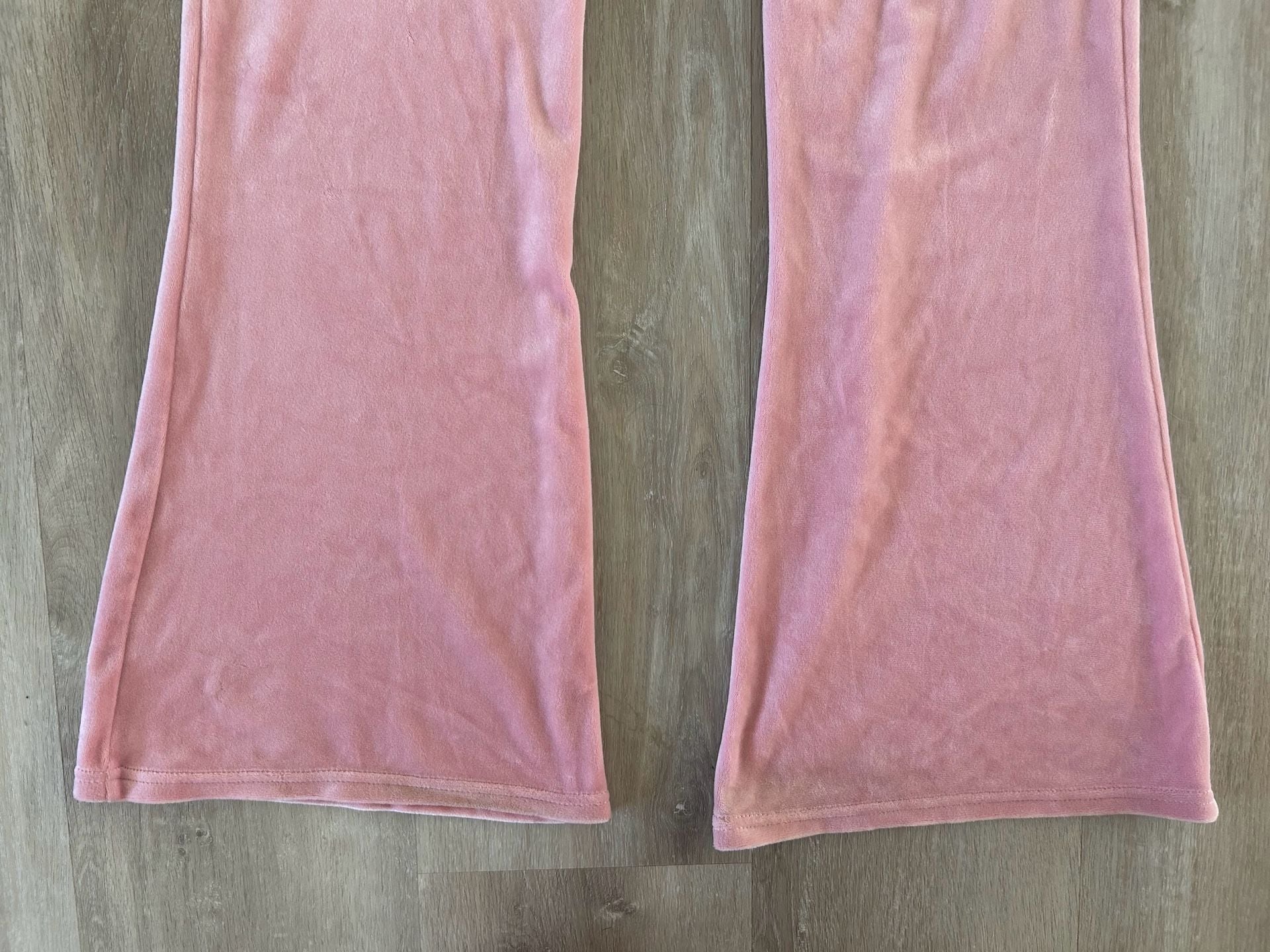 Hollister Ultra High-Rise Pink Velour Flare Pants 5