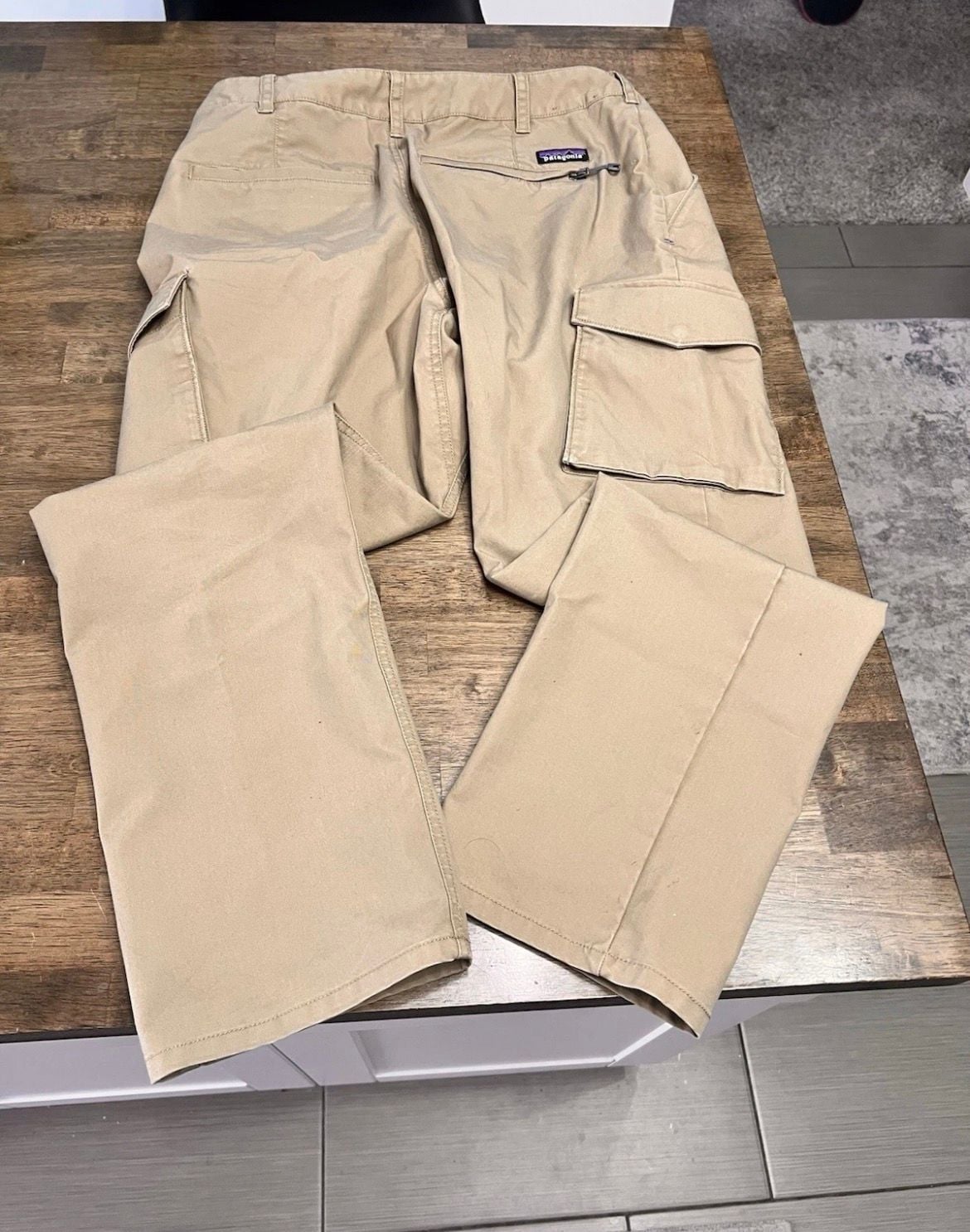 Patagonia Men's Granite Park Utility Cargo Pants in Khaki 33 x30 1