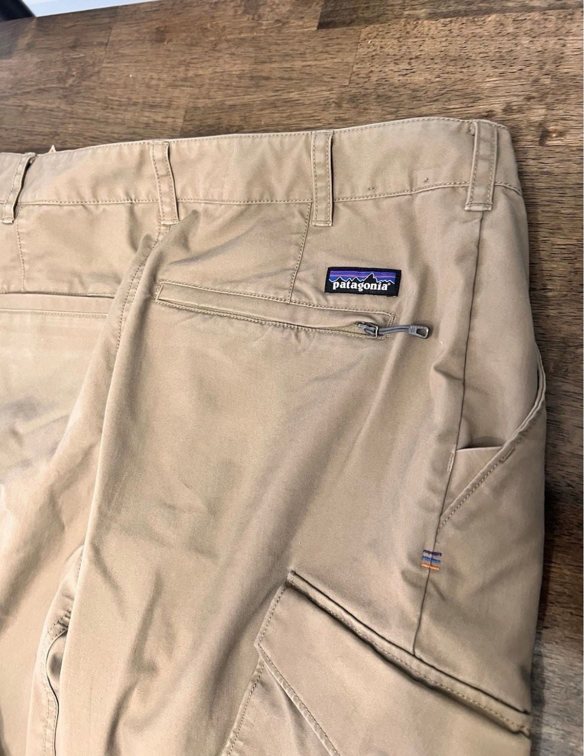 Patagonia Men's Granite Park Utility Cargo Pants in Khaki 33 x30 2