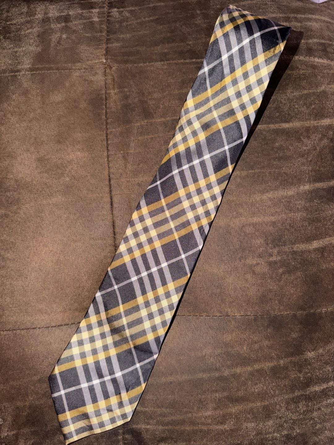 Geoffrey Beene Men's Yellow and Black Plaid Necktie 1