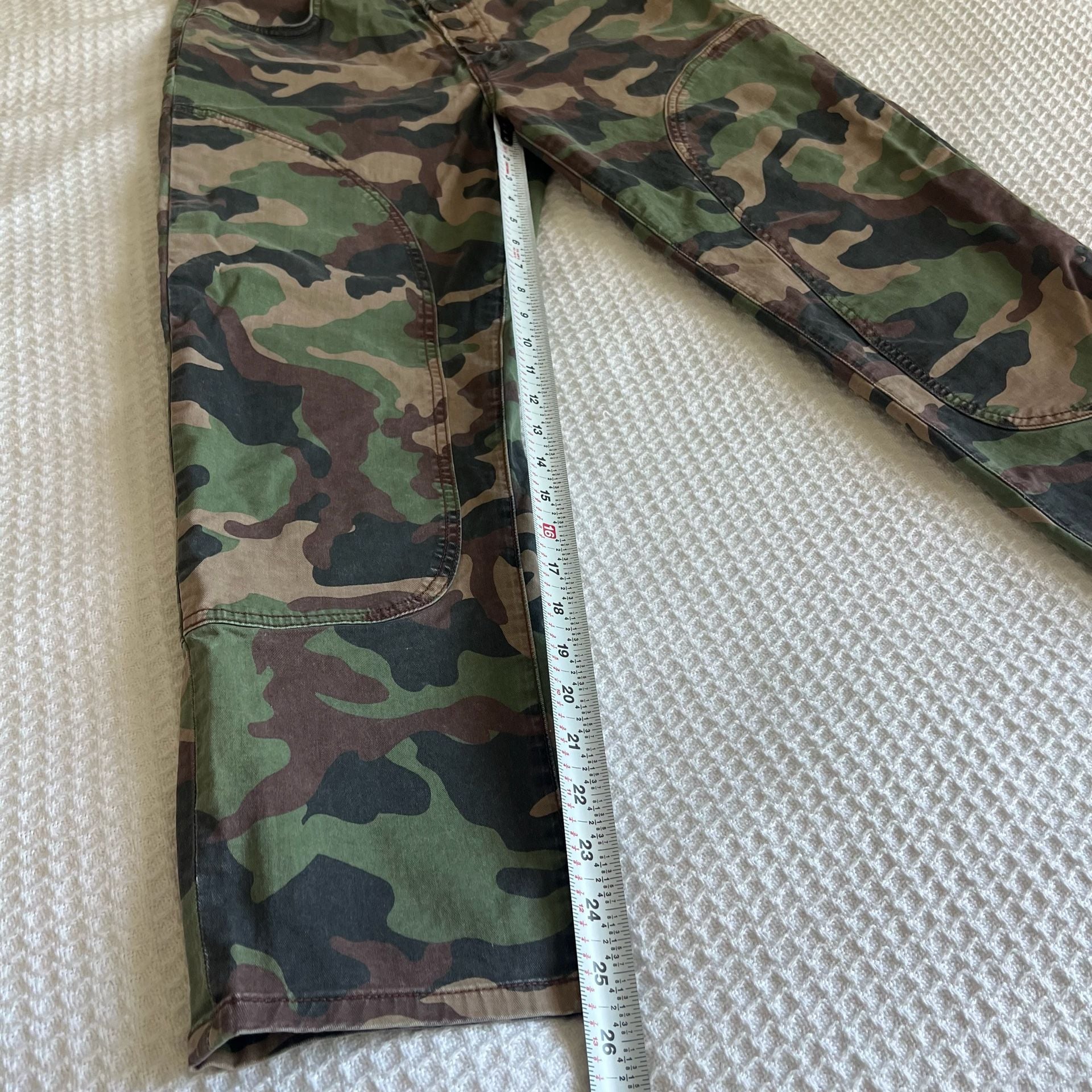 Veronica Beard Jeans Kane High-Rise Camo Utility Pants with Button Fly 7