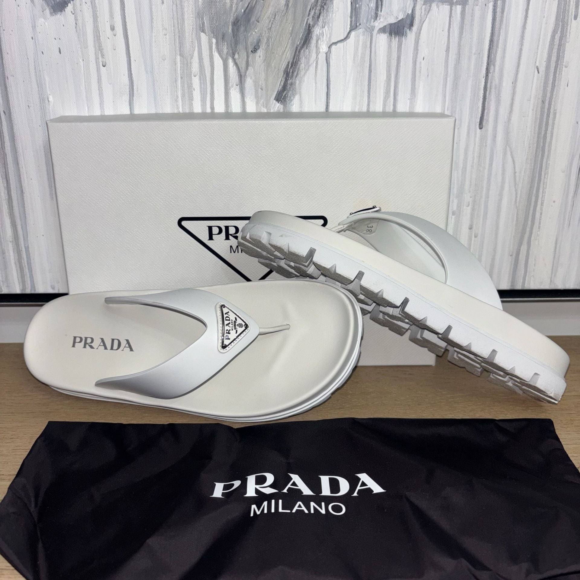 Prada 6