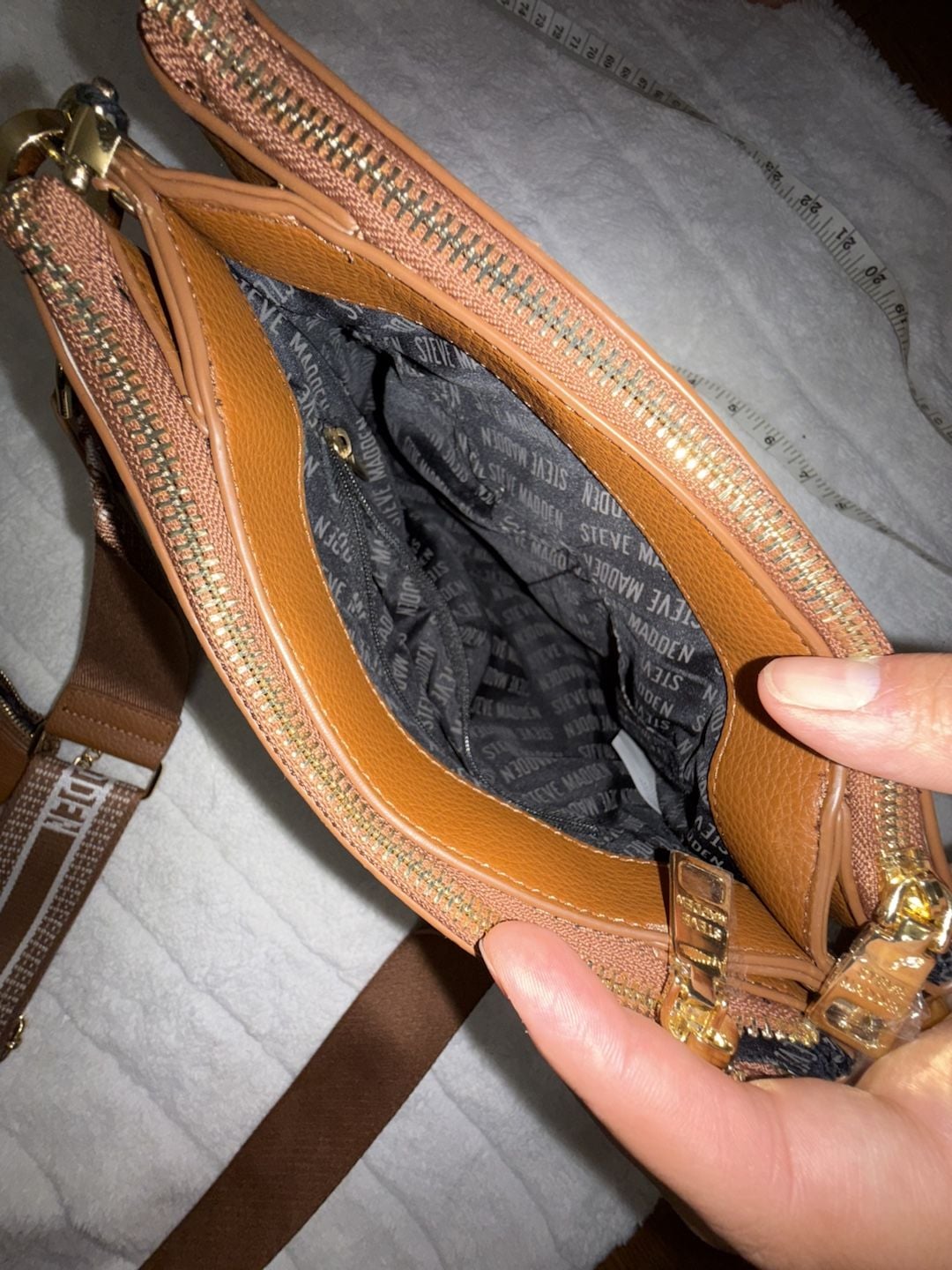 Steve Madden BCharlotte Crossbody Bag with Attached Coin Purse 10