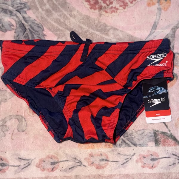 Speedo Men's Training Vortex Endurance Swim Brief, Size 30 Red Blue Stripes NWT!