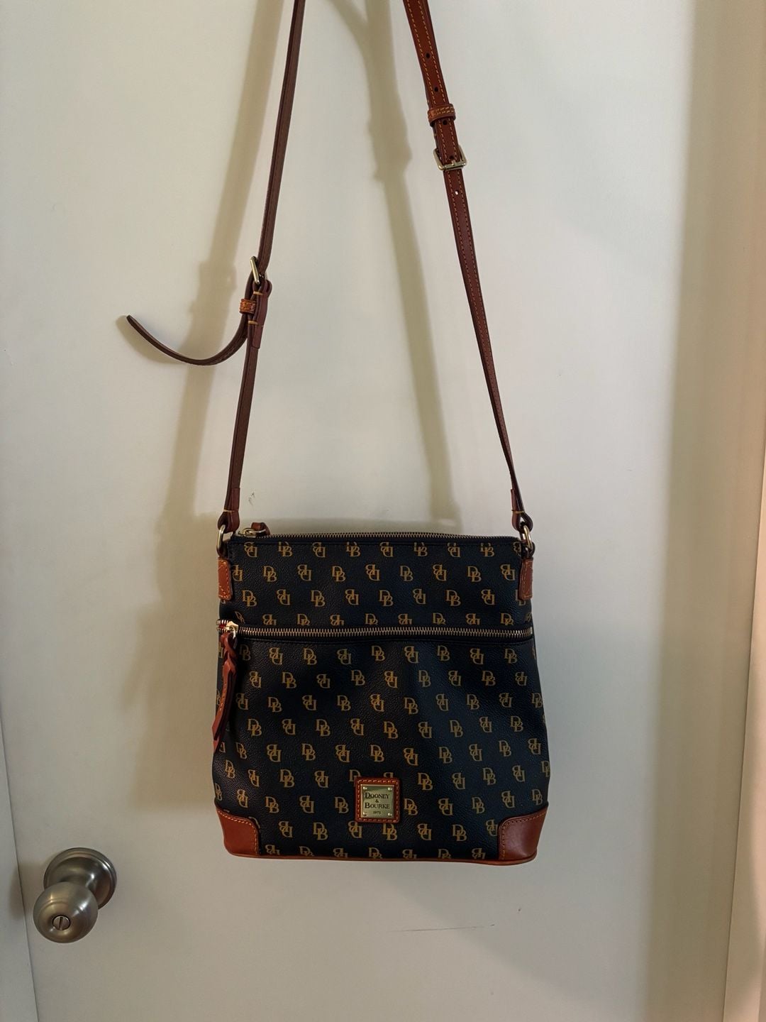 Dooney & Bourke Gretta Signature Monogram Crossbody Bag 2