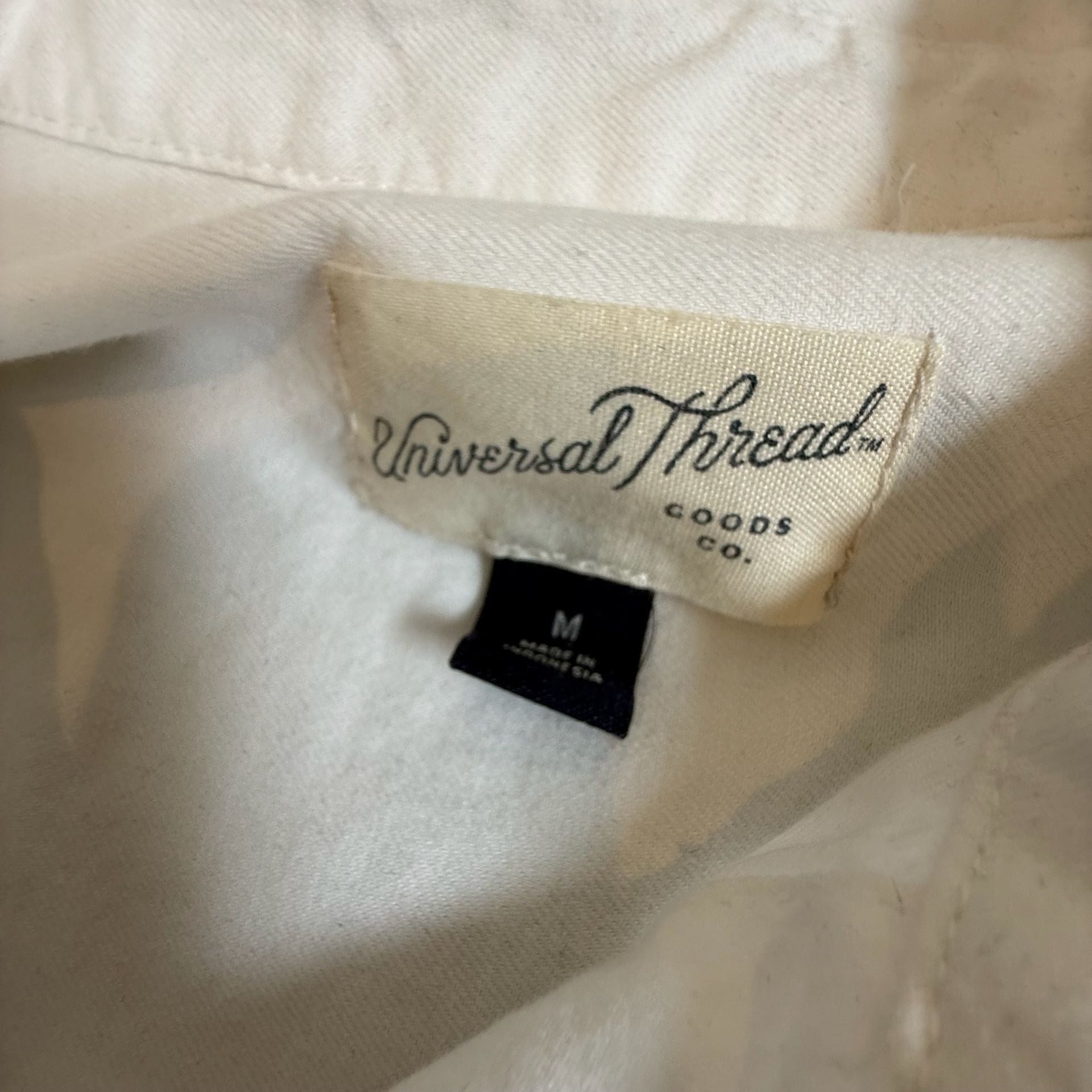 Universal Thread Long Sleeve Cinch Waist Maxi Shirtdress in White 5