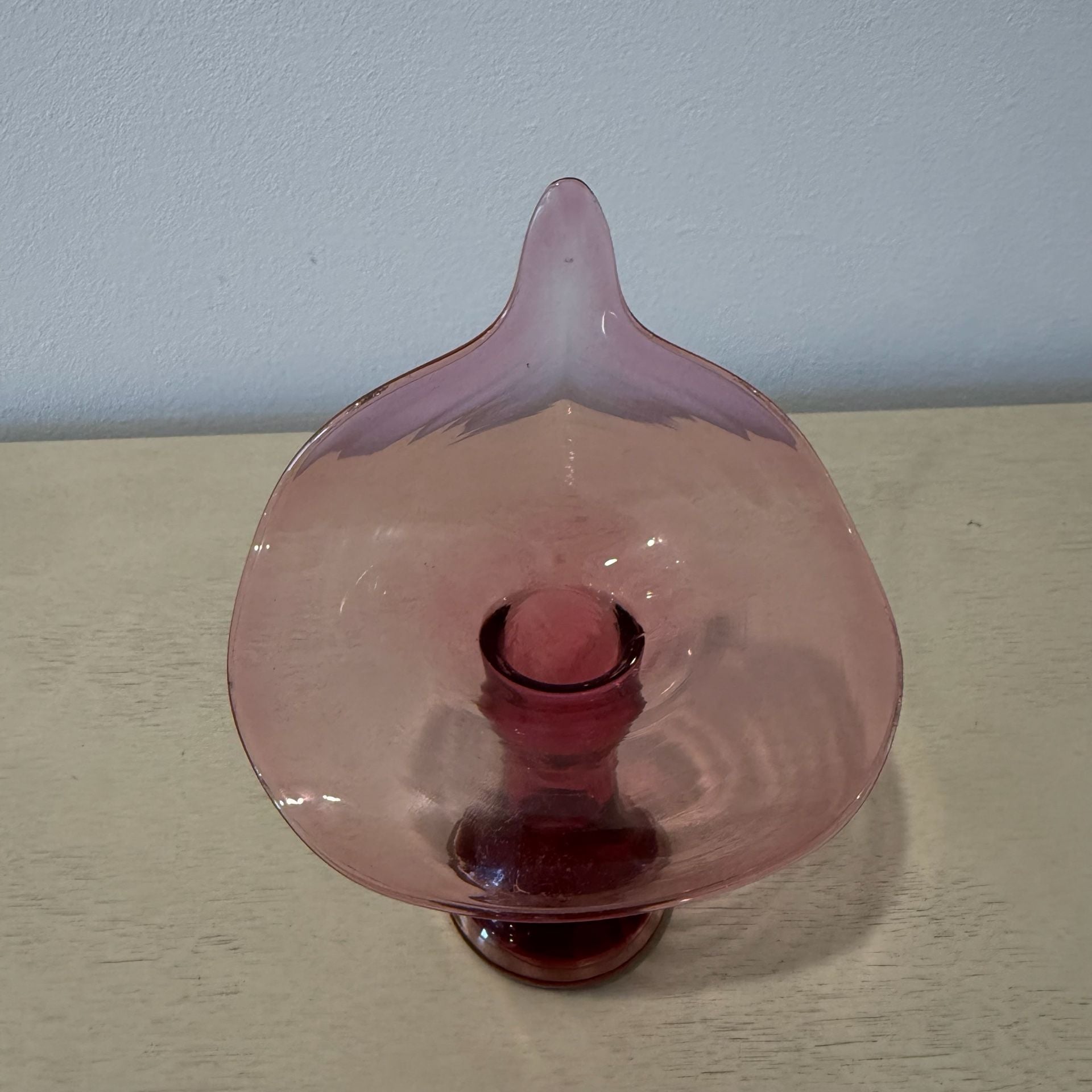 Vintage Pilgrim Cranberry Art Glass Jack in the Pulpit Vase 4