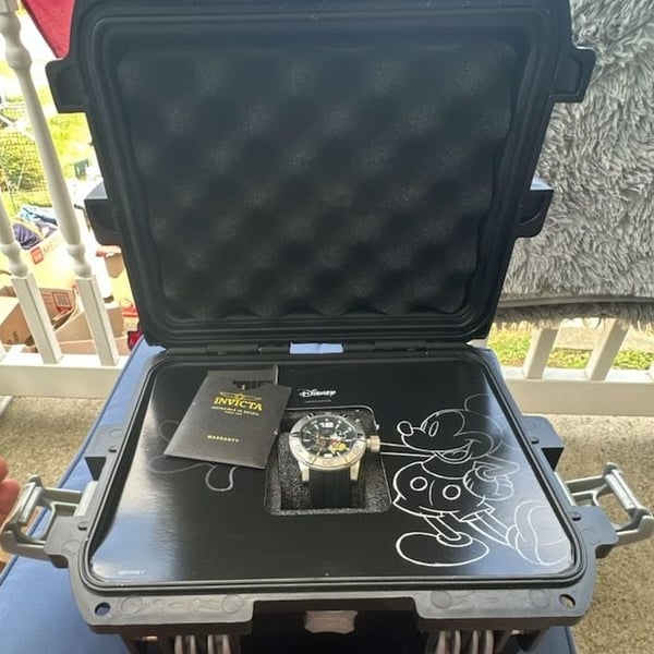 Invicta Disney Limited Edition Mickey Mouse Automatic Watch with Collector's Case