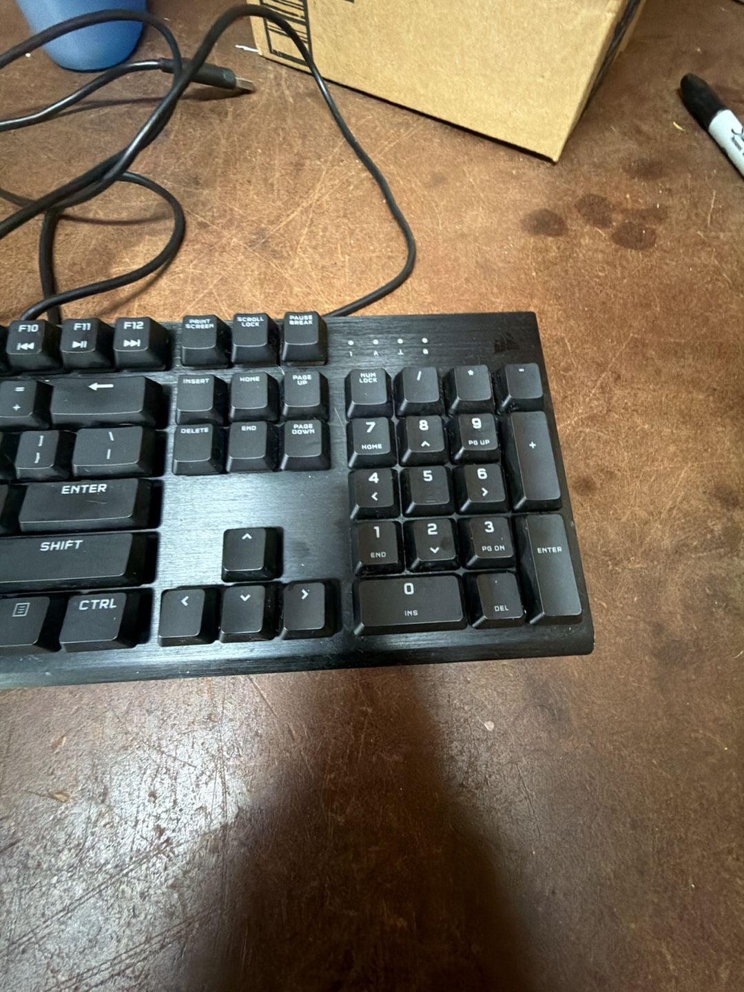 Corsair K60 RGB Pro Mechanical Gaming Keyboard with Aluminum Frame 2