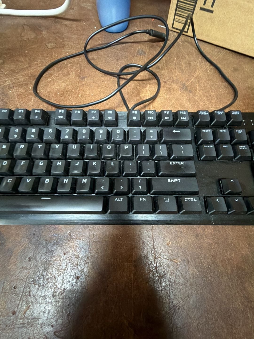 Corsair K60 RGB Pro Mechanical Gaming Keyboard with Aluminum Frame 3