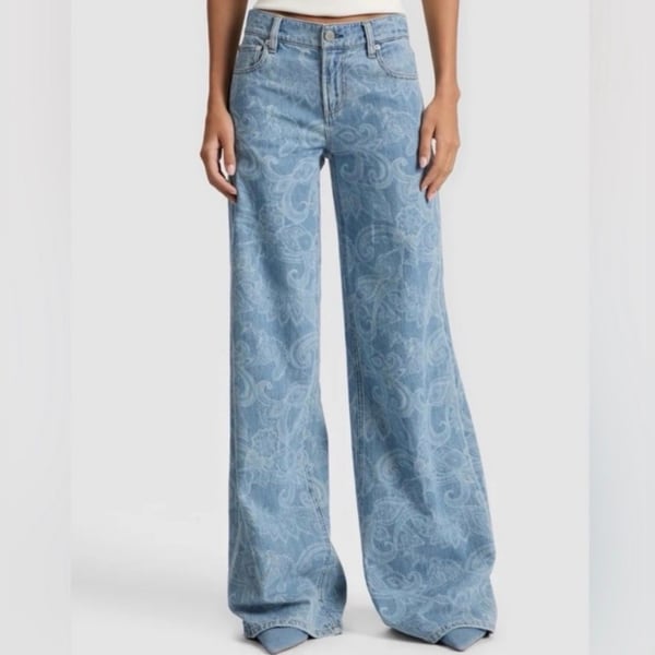 Alice + Olivia Amazing Low-Rise Baggy Jean in Laser Paisley