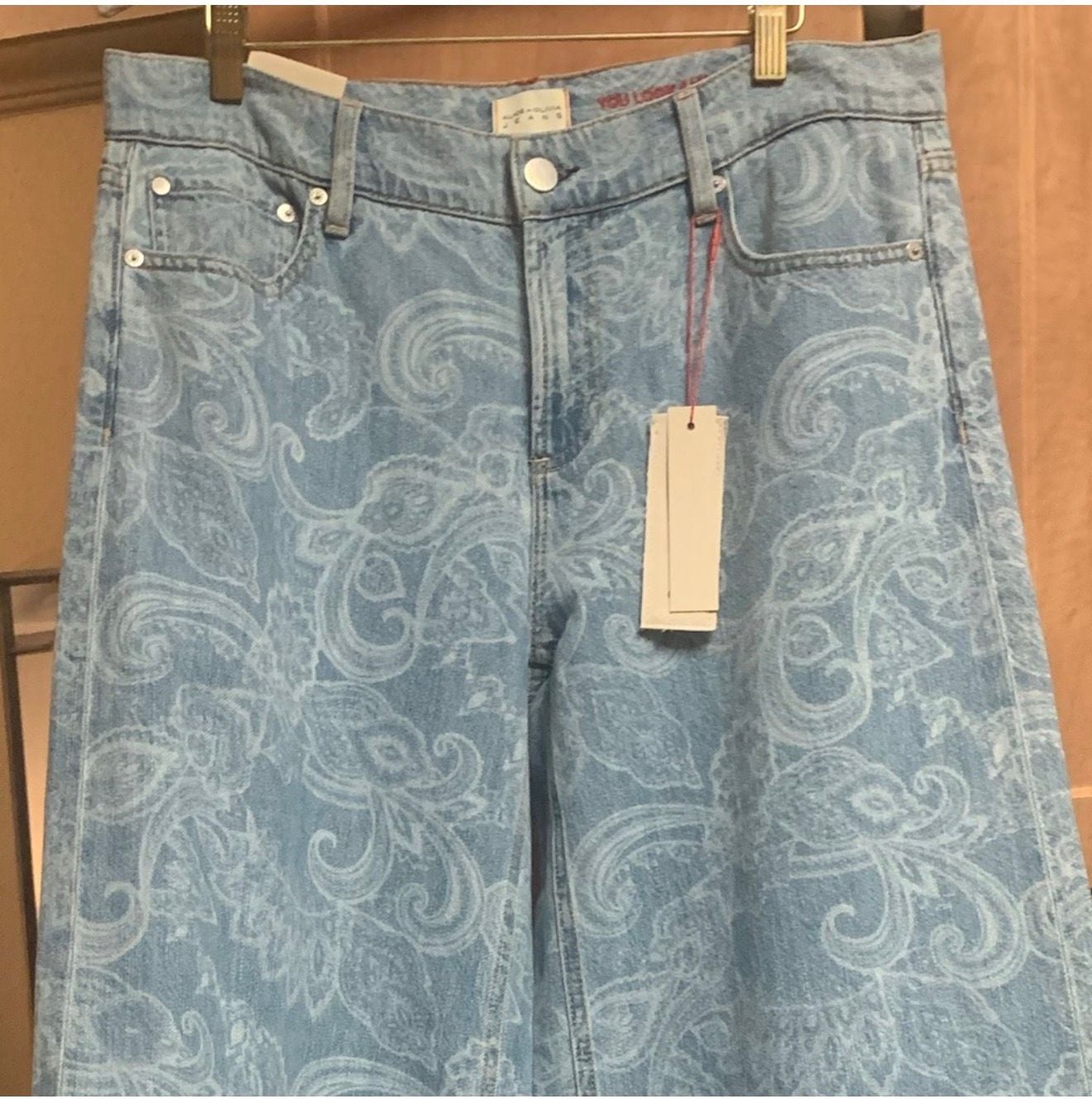 Alice + Olivia Amazing Low-Rise Baggy Jean in Laser Paisley 5