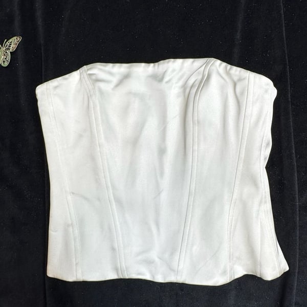 Aritiza ten Strapless Satin white Corset Top in Milk