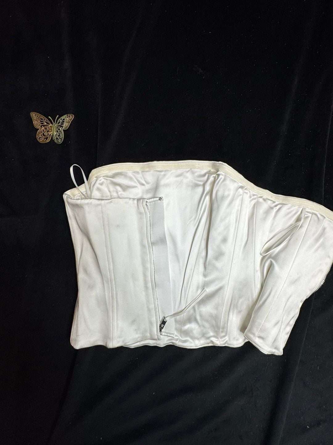 Aritiza ten Strapless Satin white Corset Top in Milk 7