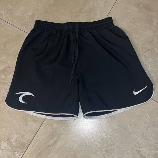 Women’s Nike Dri-Fit Slim Fit Athletic Performance Shorts