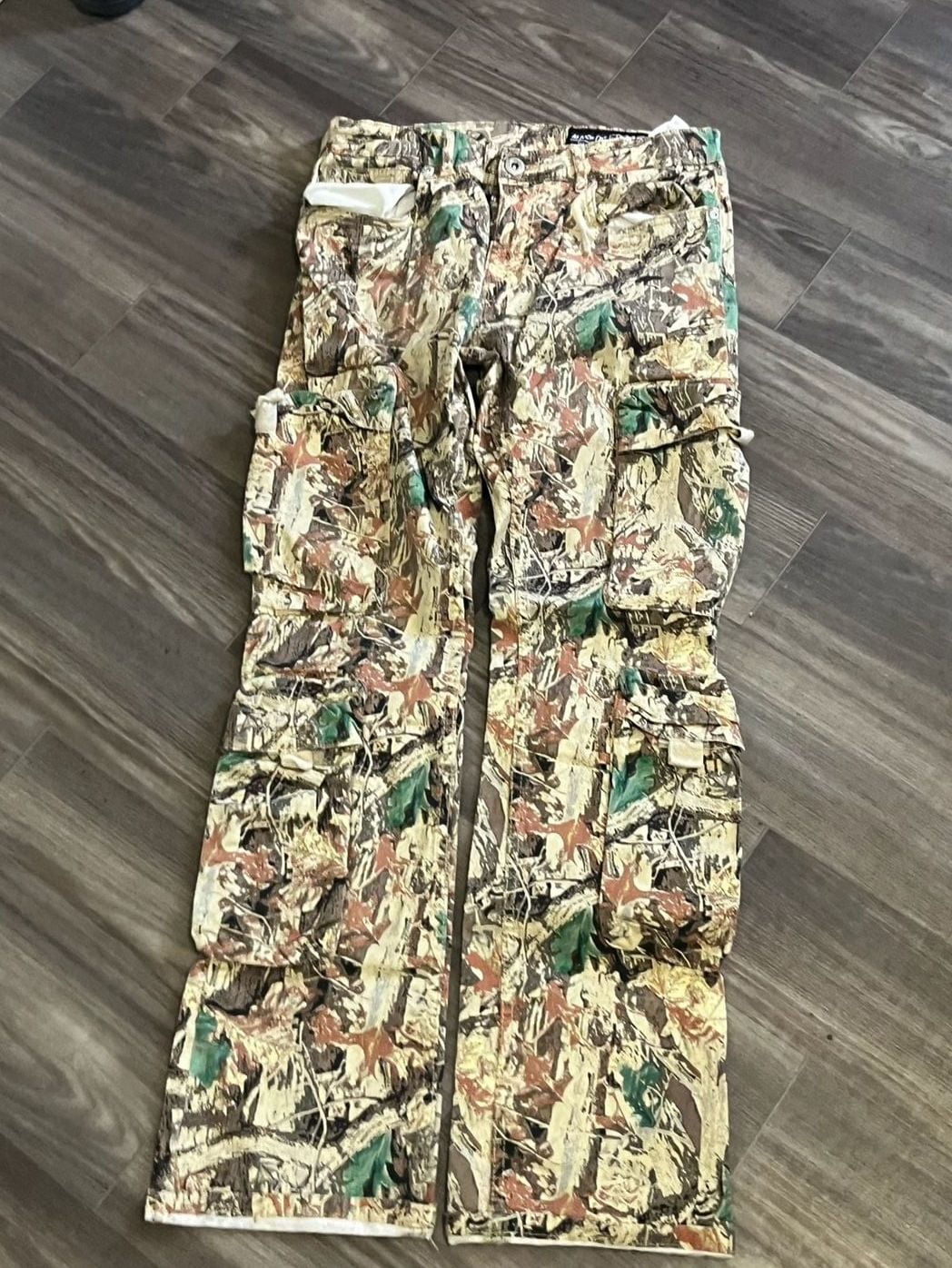 Comfortable camouflage jeans 2