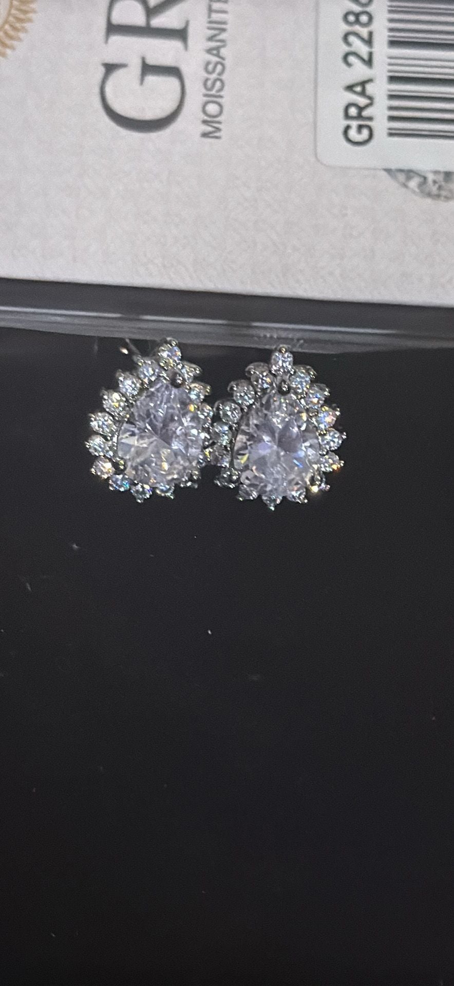 GRA Certified Pear Cut Moissanite Halo Stud Earrings 1
