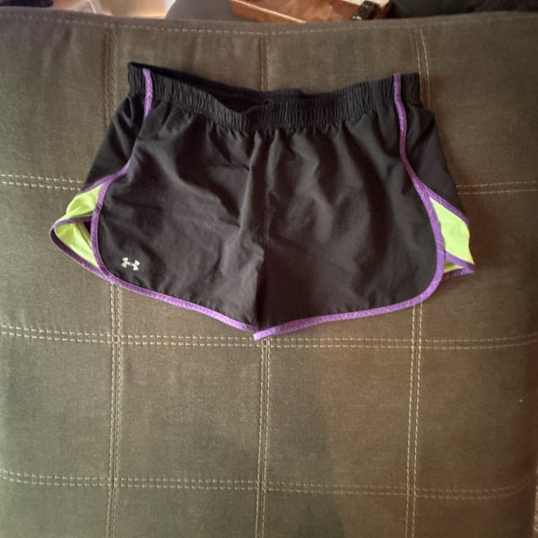 Under Armour HeatGear Women's Athletic Running Shorts 