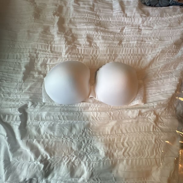 Vanity Fair Women's Strapless Underwire Bra 36C White
