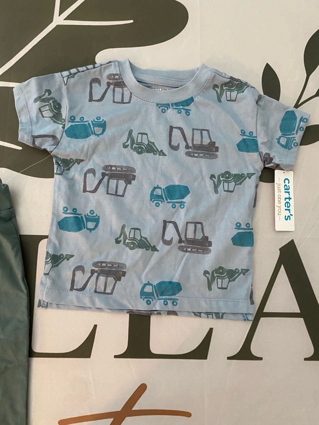 Carter's 18M Baby Boys 2-Piece Construction Vehicle T-Shirt and Jogger Pant Set 4