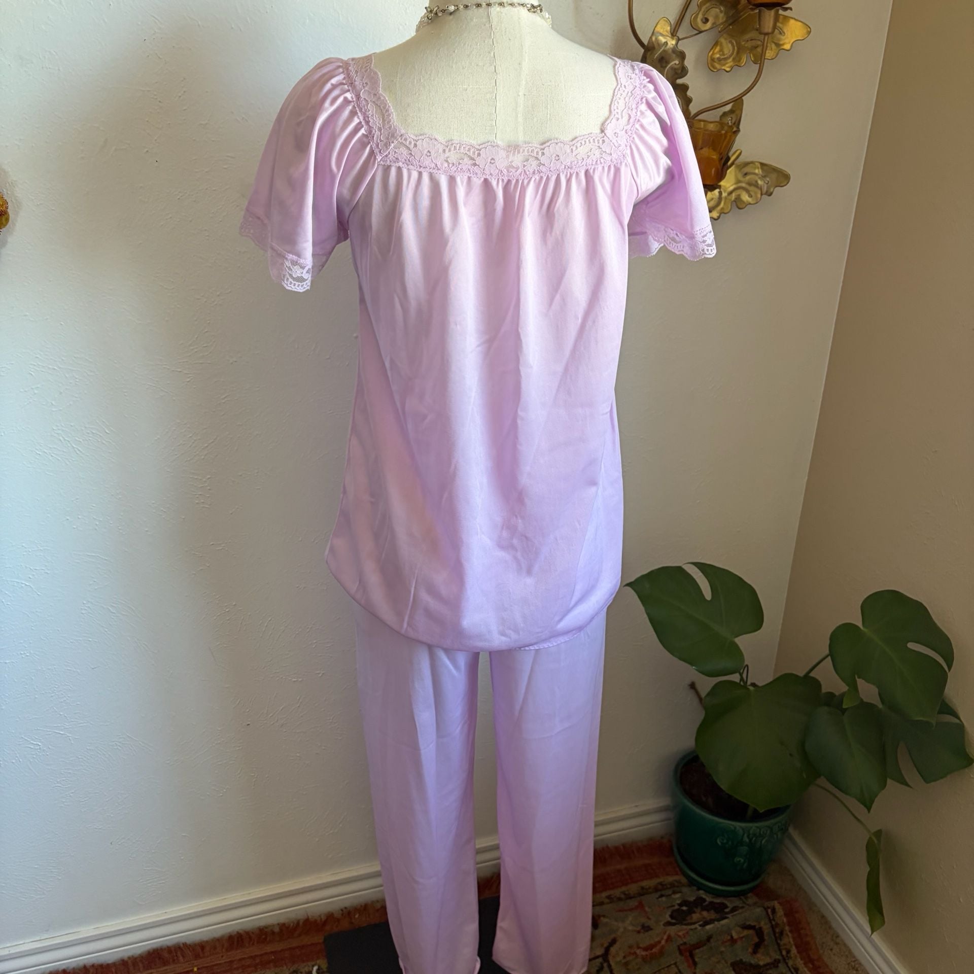Vintage Rikki New York Lavender Two-Piece PJ Set XS 5