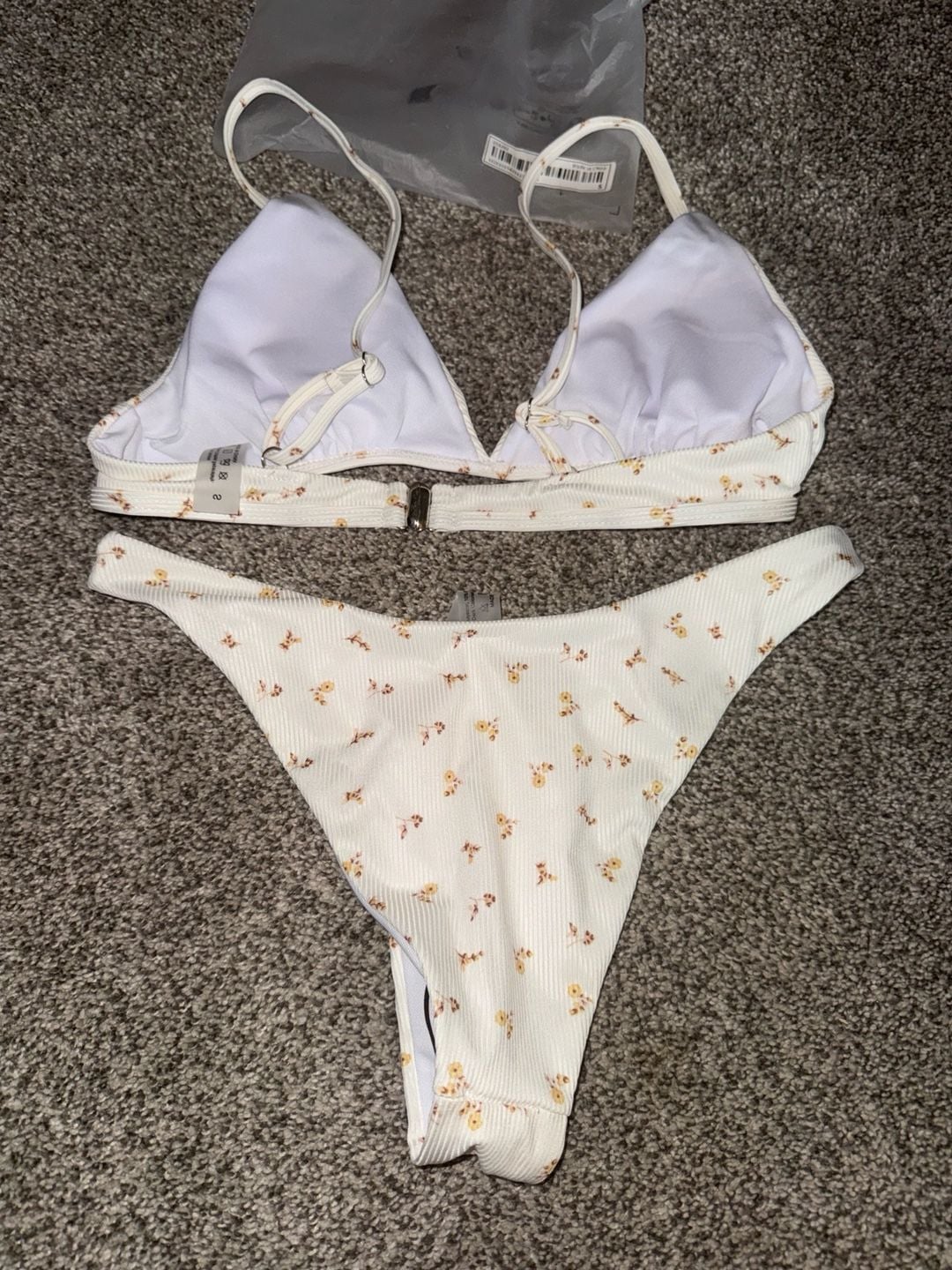 SHEIN Swim Mod Ditsy Floral Ribbed Bikini Set 2