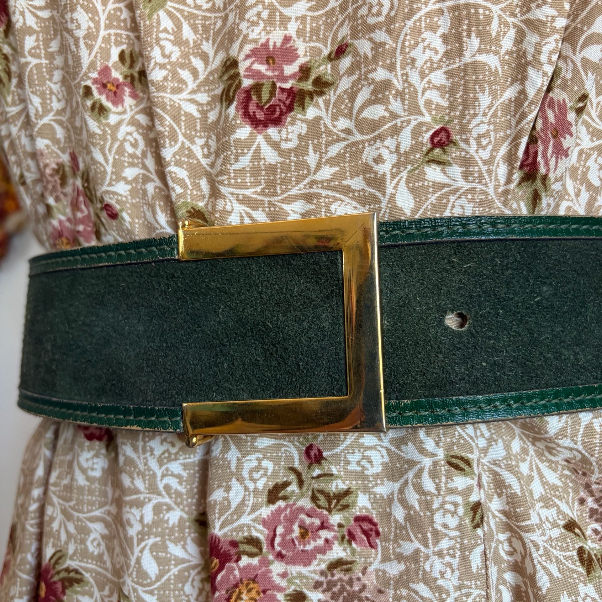 Vintage Anne Klein for Bonwit Teller Forest Green Suede Wide Waist Belt 3