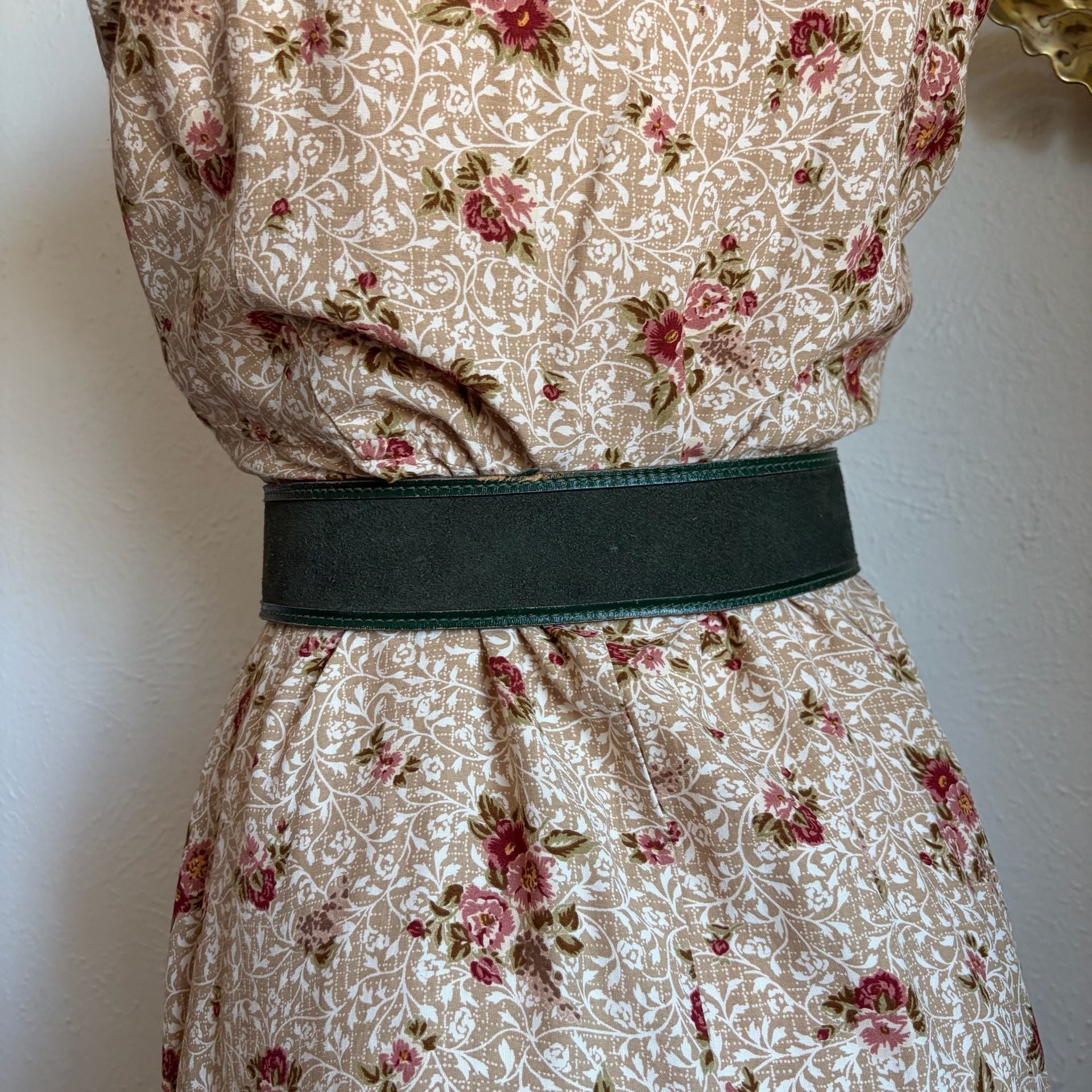 Vintage Anne Klein for Bonwit Teller Forest Green Suede Wide Waist Belt 5