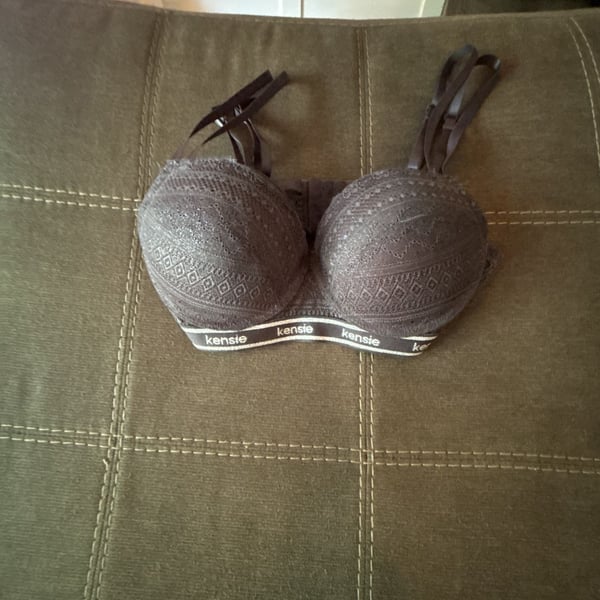 Kensie Lingerie Lace Push-Up Bra in Black, Size 34DD