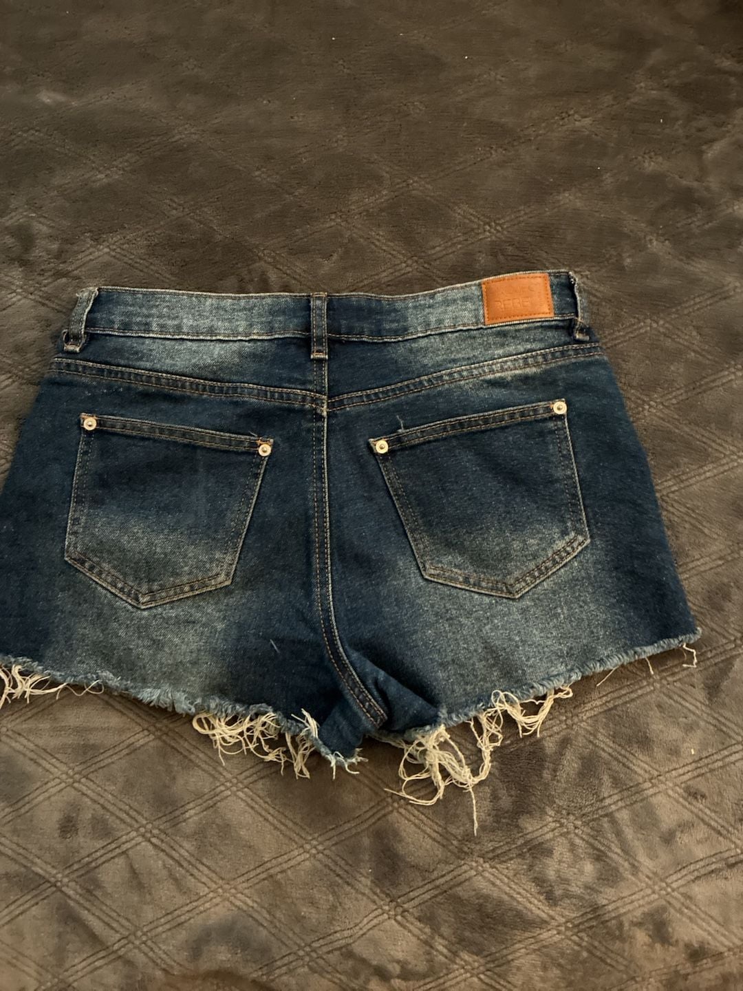 Product thumbnail 4