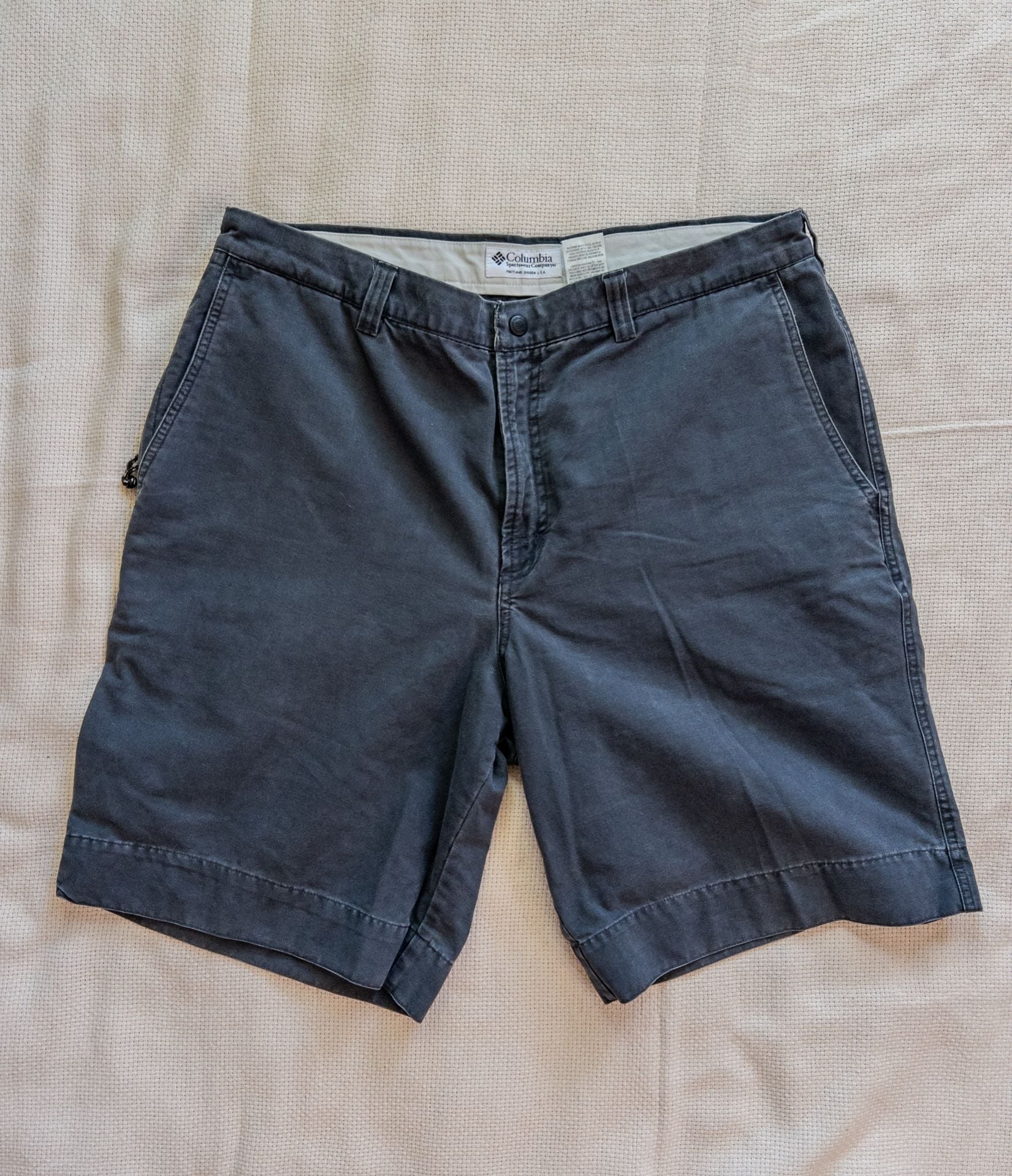 Super Sick Y2K Faded Navy Grey Tone Canvas Cotton Shorts Columbia Utility Hiking Mens Large 2