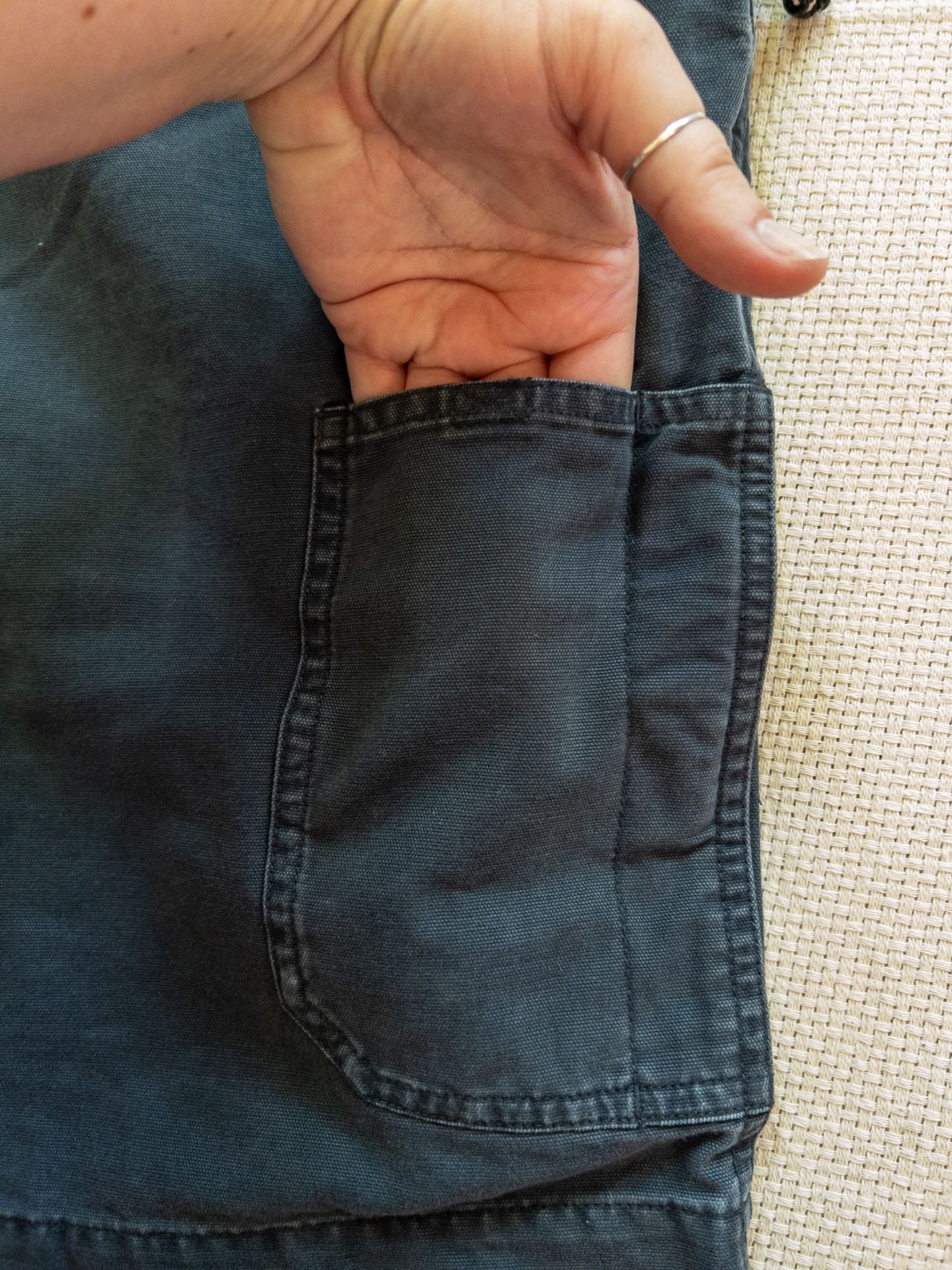Super Sick Y2K Faded Navy Grey Tone Canvas Cotton Shorts Columbia Utility Hiking Mens Large 13