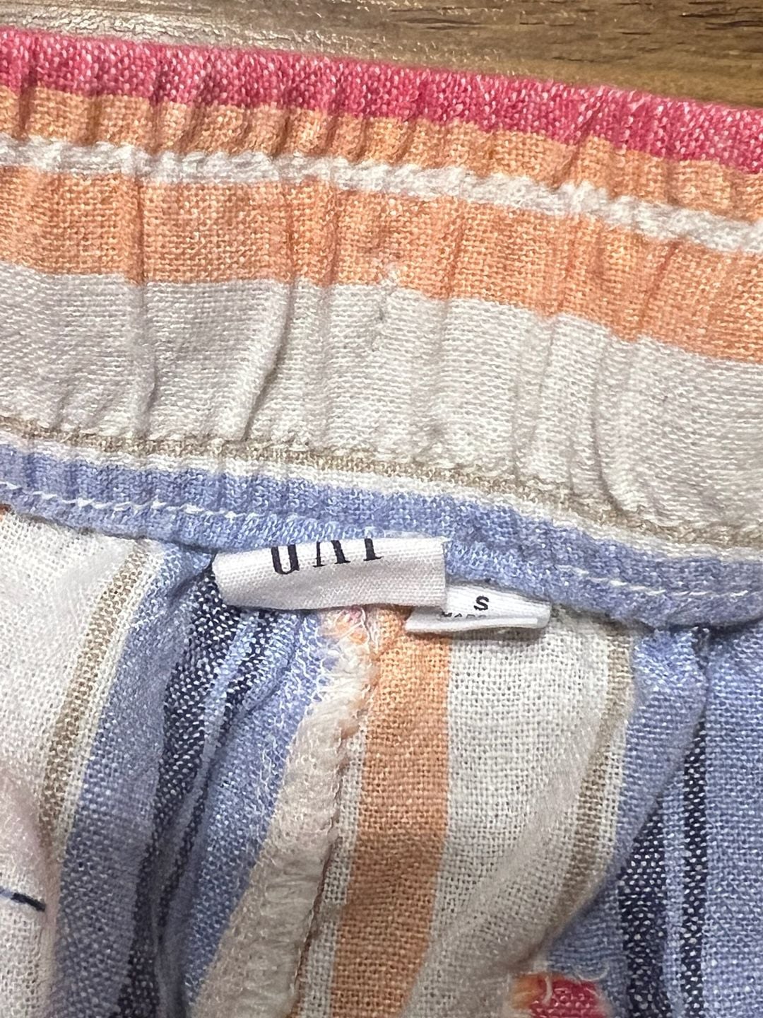 Gap Women's Linen-Blend Stripe Drawstring Pull-On High-Rise Shorts 3