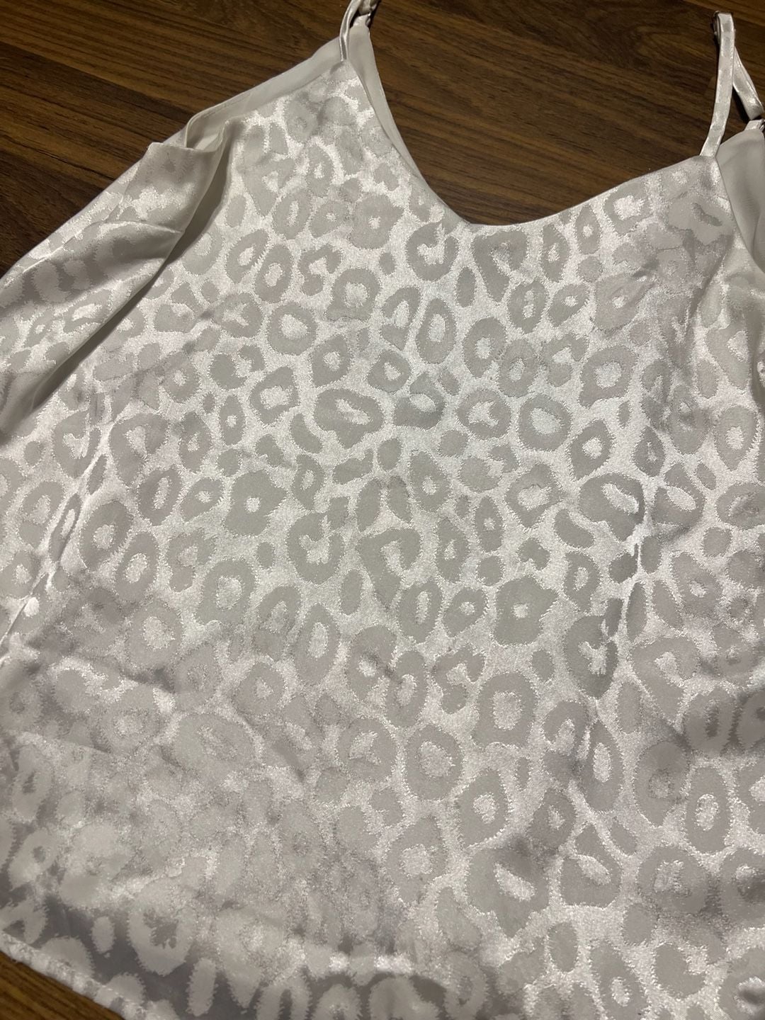 Sweet Rain White Jacquard Leopard Print V-Neck Spaghetti Strap Camisole 3