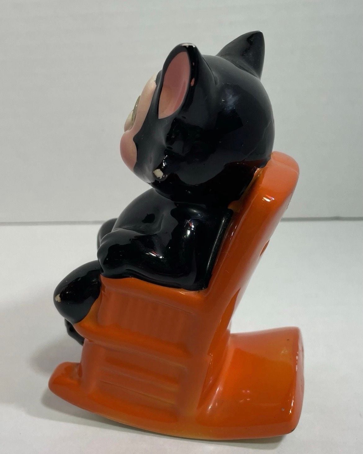 Vintage black cat in orange rocking chair ceramic coin bank Approx 1960s 9
