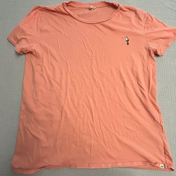Rip Curl Peach Toucan Embroidered Crew Neck Short Sleeve T-Shirt