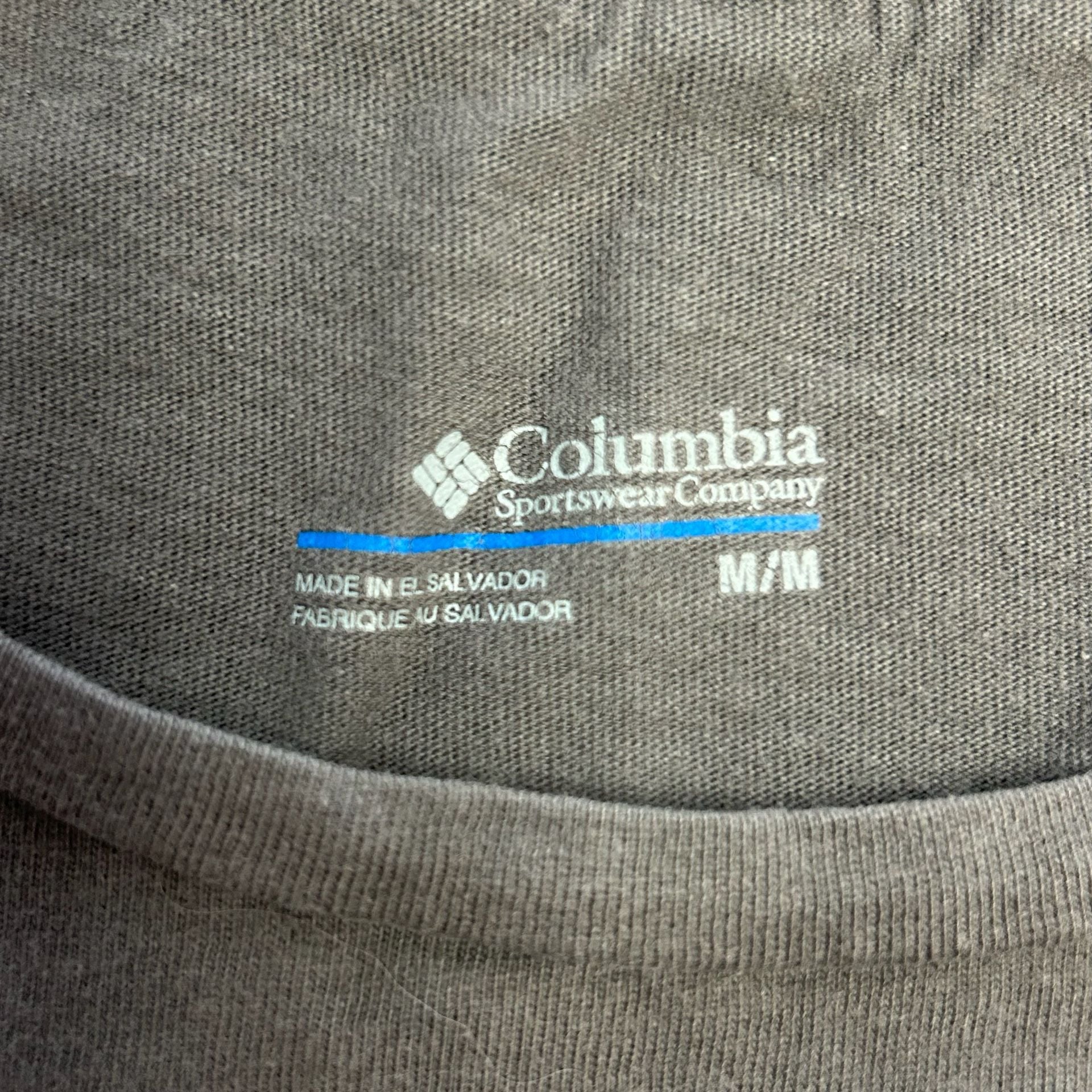Columbia Sportswear Women's Gray Short Sleeve Graphic T-Shirt 4