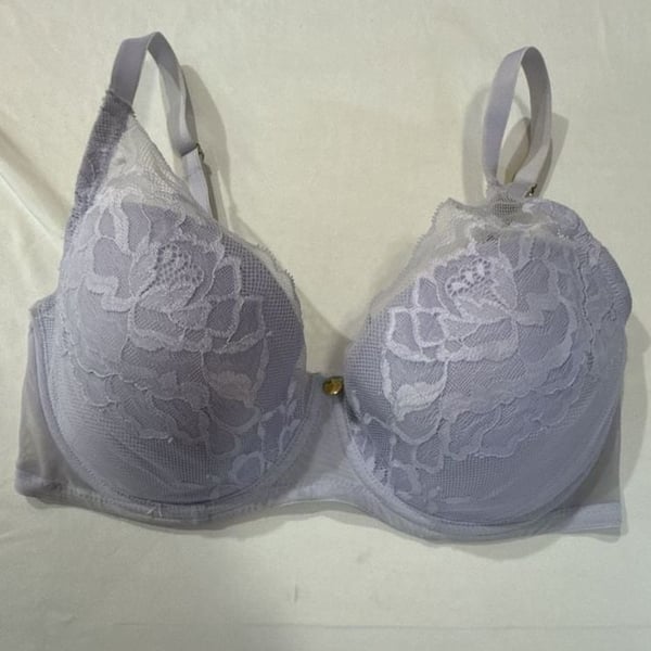 D696 Natori Flora Contour Underwire Bra in Light Purple