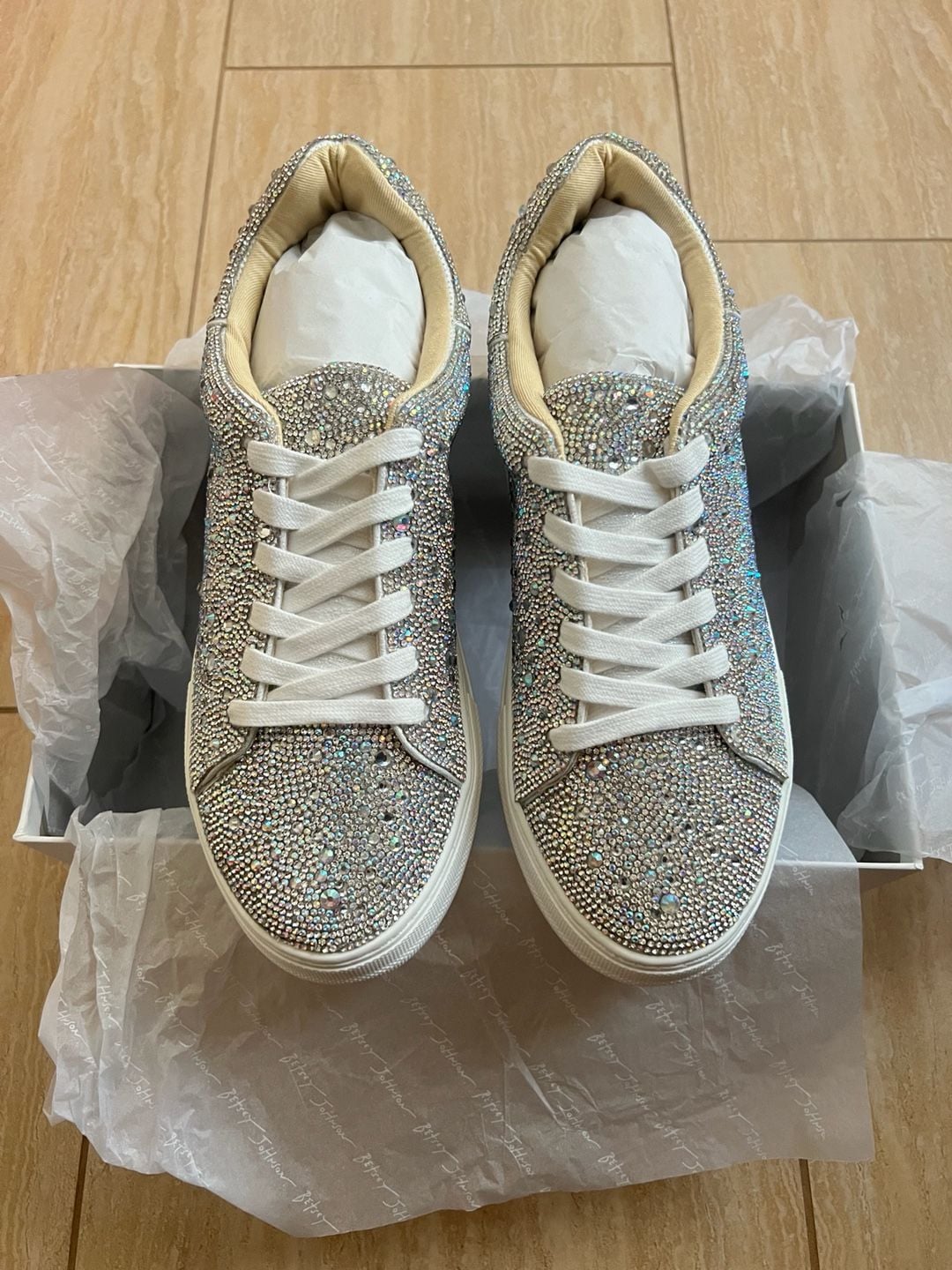 Betsey Johnson Sidny Rhinestone Platform Women’s Sneakers Sz 9.5 Women’s 5