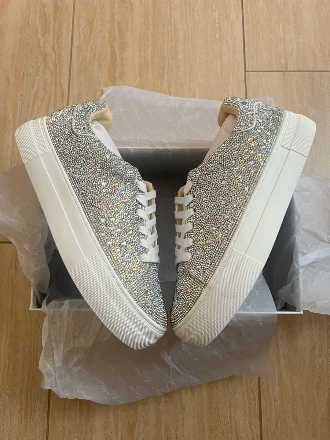 Betsey Johnson Sidny Rhinestone Platform Women’s Sneakers Sz 9.5 Women’s 6