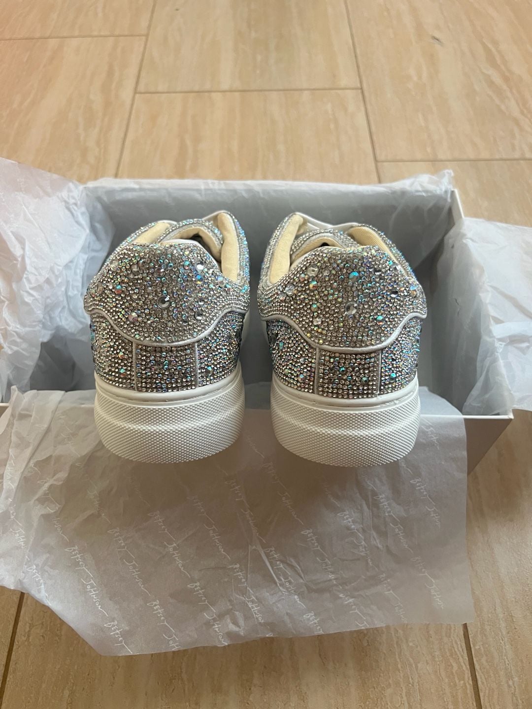 Betsey Johnson Sidny Rhinestone Platform Women’s Sneakers Sz 9.5 Women’s 8