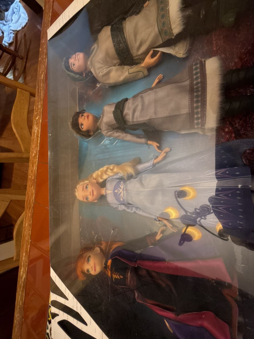 Disney Frozen 2 Forest Expedition Set, Includes Anna, Elsa, Ryder & Honeymaren Dolls 3