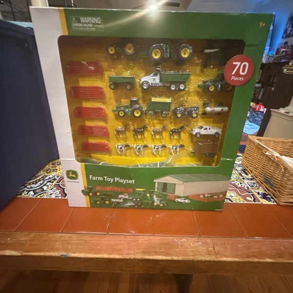 John Deere 70-Piece Farm Toy Playset by Tomy