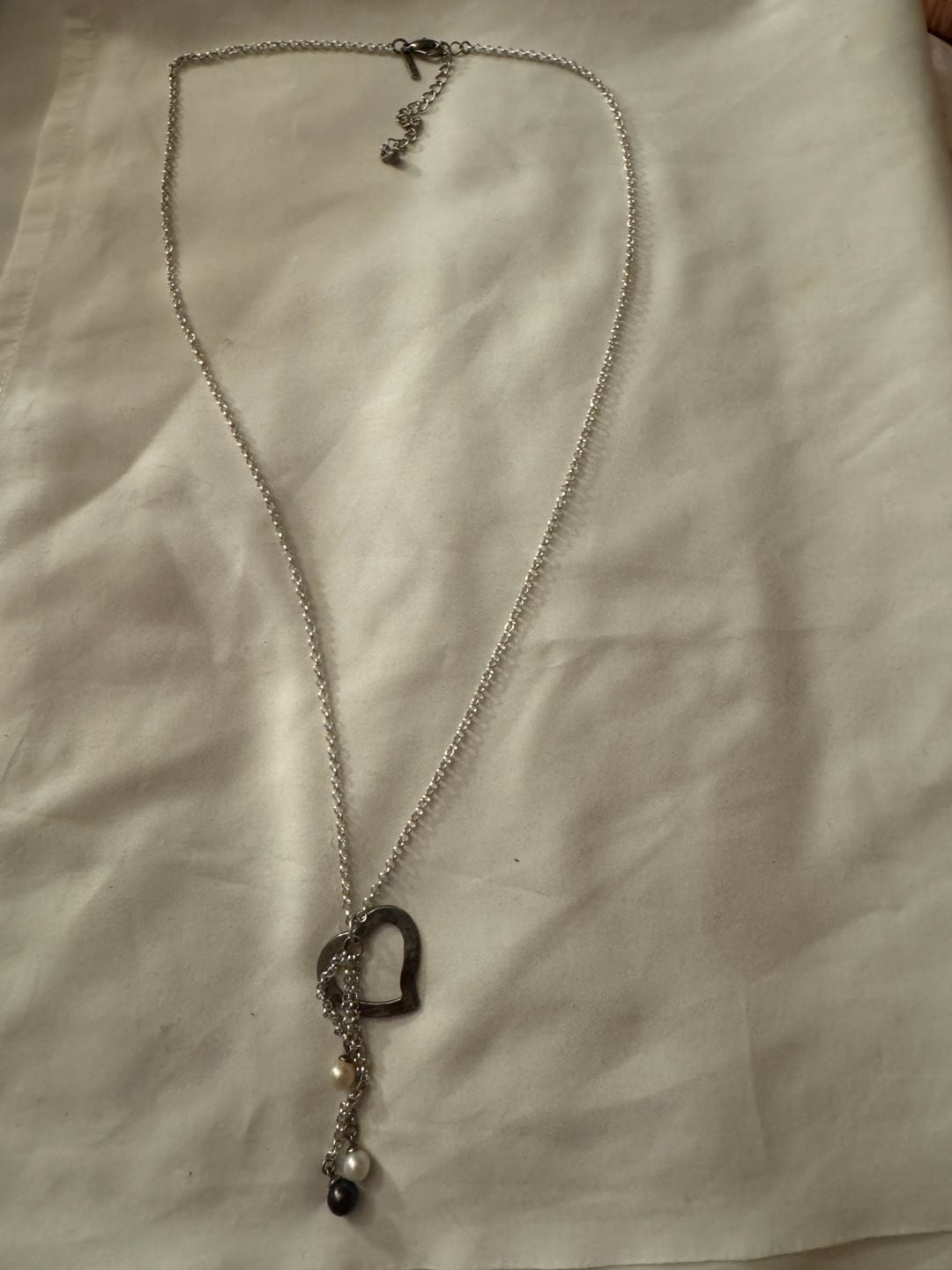 Vantel Pearls Open Heart Pendant Necklace with Multicolored Pearls 2