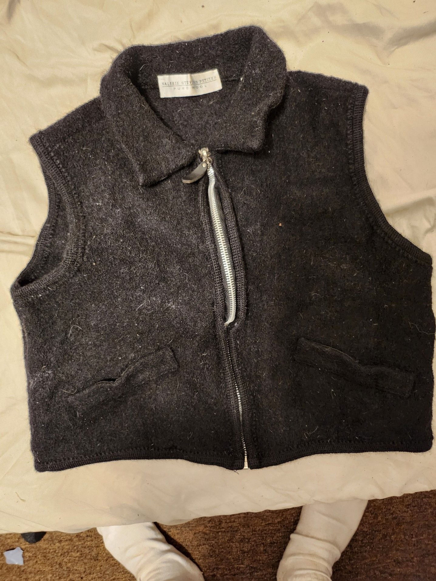 Valerie Stevens Petites 100% Pure Wool Full Zip Vest 2